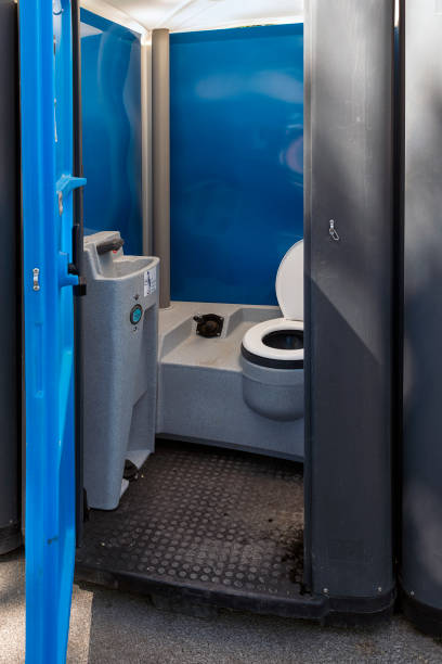Portable Toilet Options We Offer in Clarinda, IA